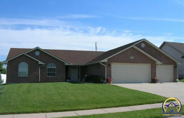 $245,000 | 3600 Whitetail Lane, Emporia, KS 66801