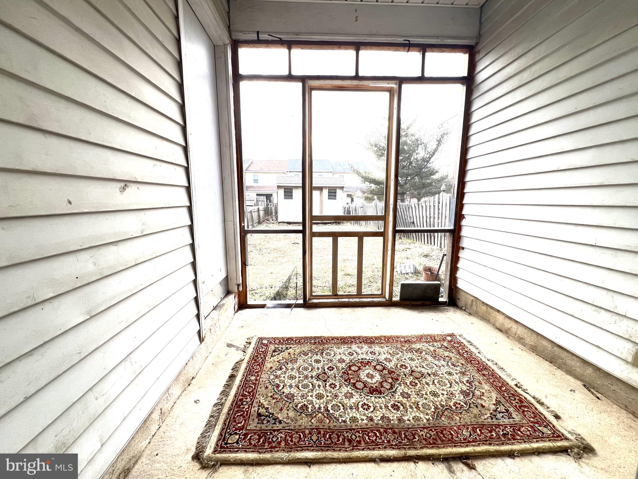3 Turnbridge Road Newark, DE 19713 - Photo 7 of 18 Enclosed porch