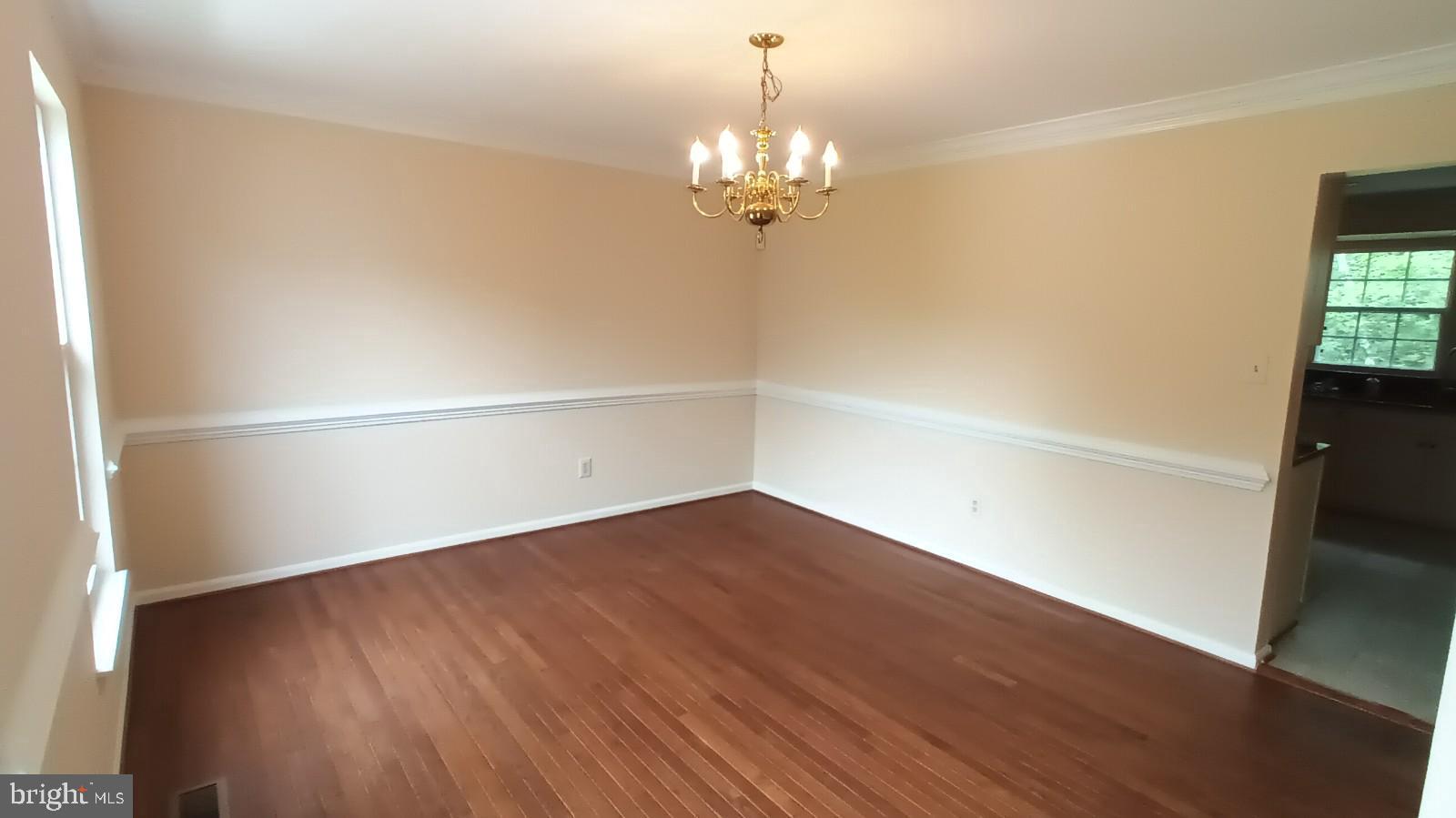 14723 Top Sergeant Lane Centreville, VA 20121 - Photo 11 of 35 Dining Room