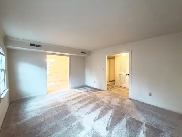 $1,300 | 847 King James Street Southwest, Unit A, Roanoke, VA 24014