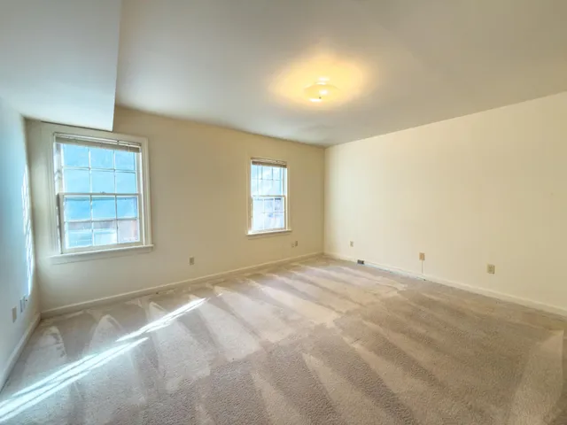 $1,300 | 847 King James Street Southwest, Unit A, Roanoke, VA 24014