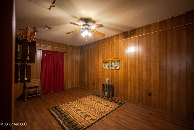 $129,500 | 595 Laney Camp Road, Vicksburg, MS 39183