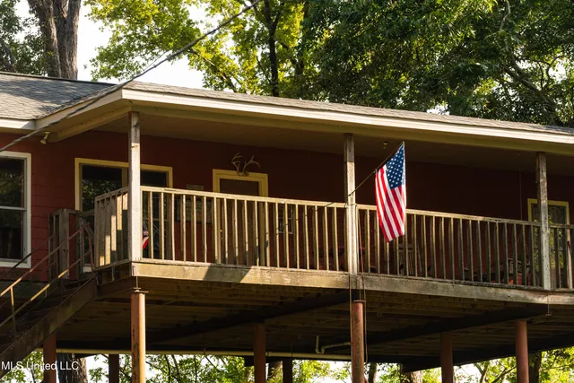 $129,500 | 595 Laney Camp Road, Vicksburg, MS 39183