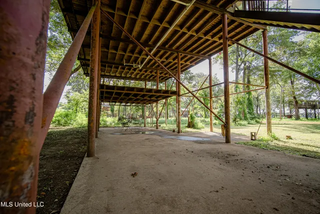 $129,500 | 595 Laney Camp Road, Vicksburg, MS 39183