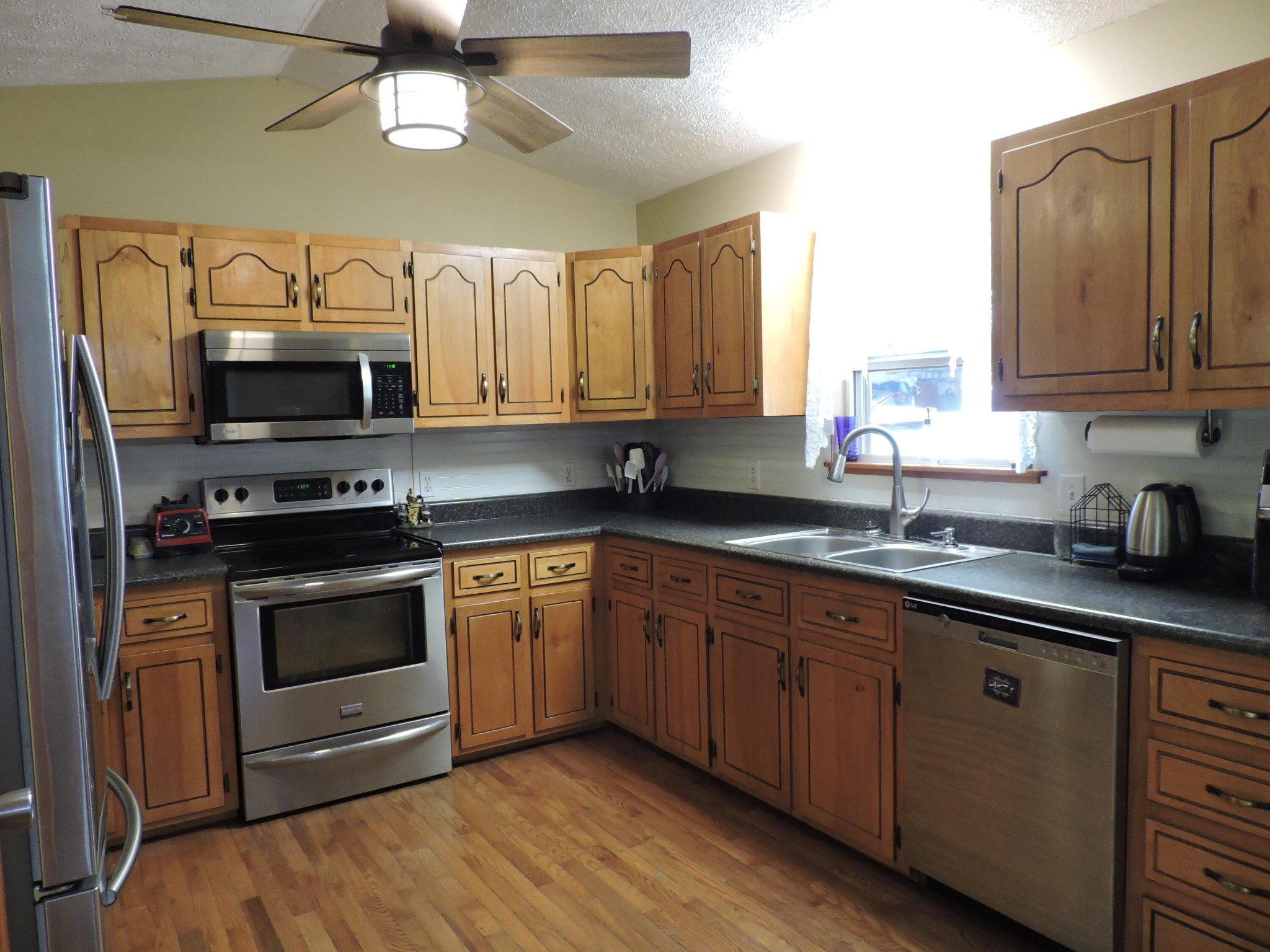 917 Macedonia Road Spring City, TN 37381 - Photo 8 of 27 Gallery Image 8
