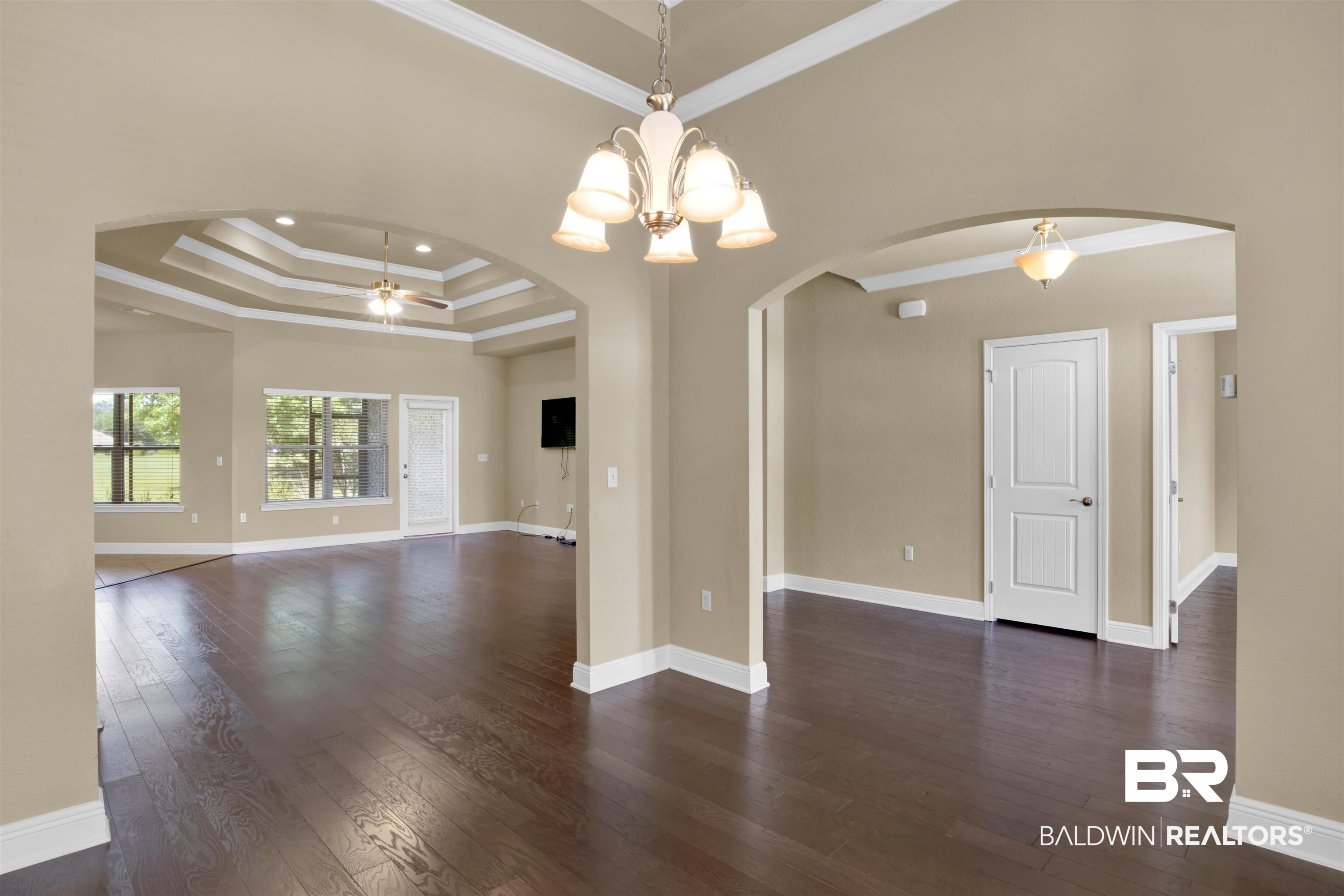23449 Dundee Circle Foley, AL 36535 - Photo 6 of 39 Dining Room