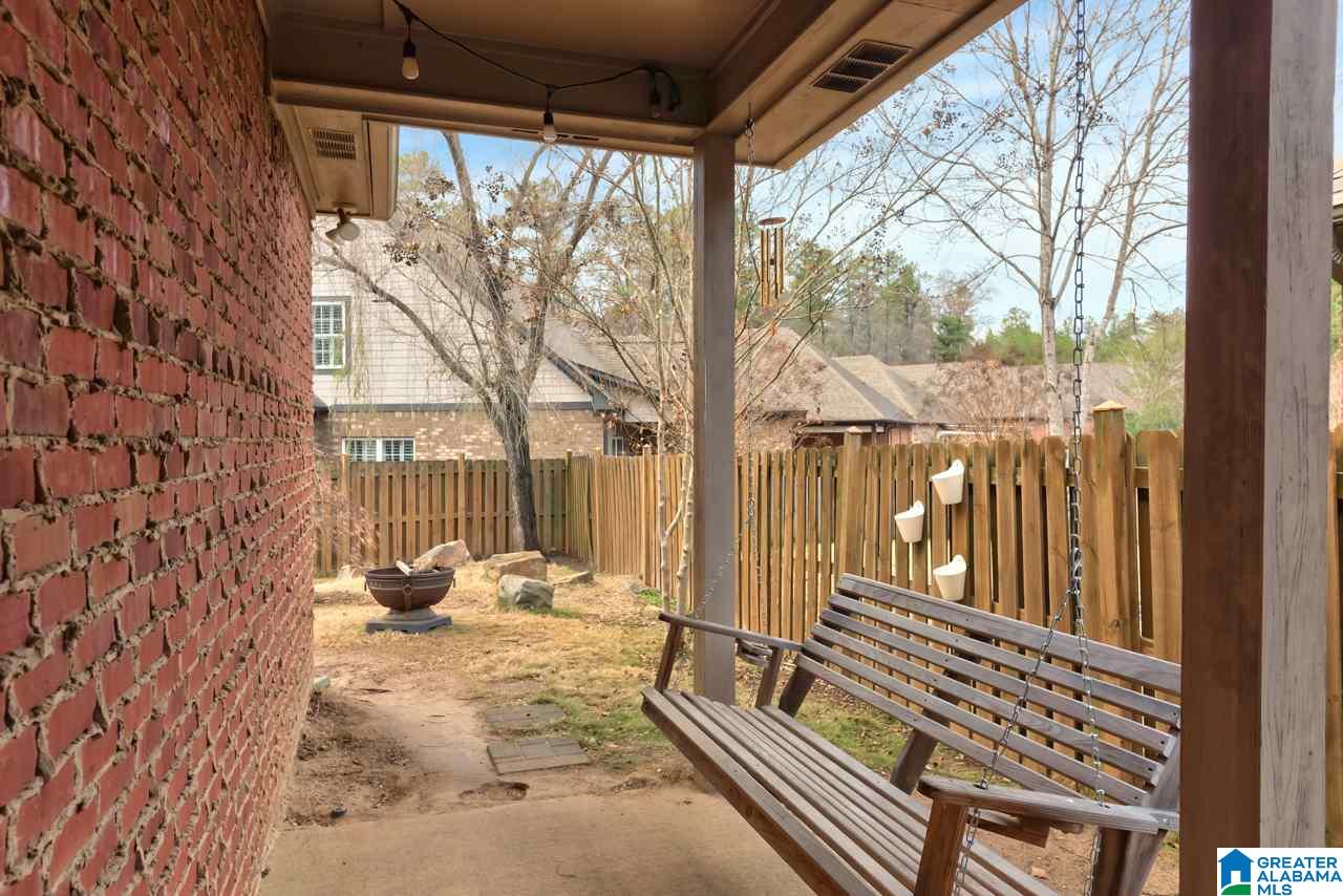 5693 Park Side Road Birmingham, AL 35244 - Photo 9 of 32