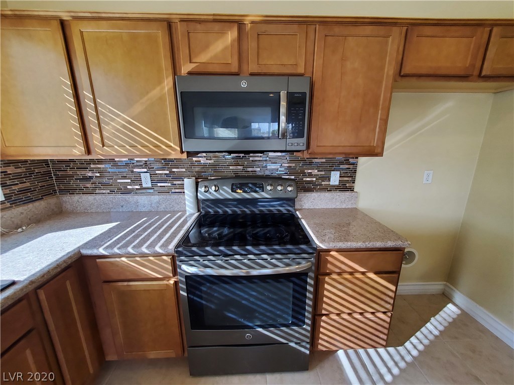 5439 Rosa Way Pahrump, NV 89061 - Photo 11 of 30 Gallery Image 11