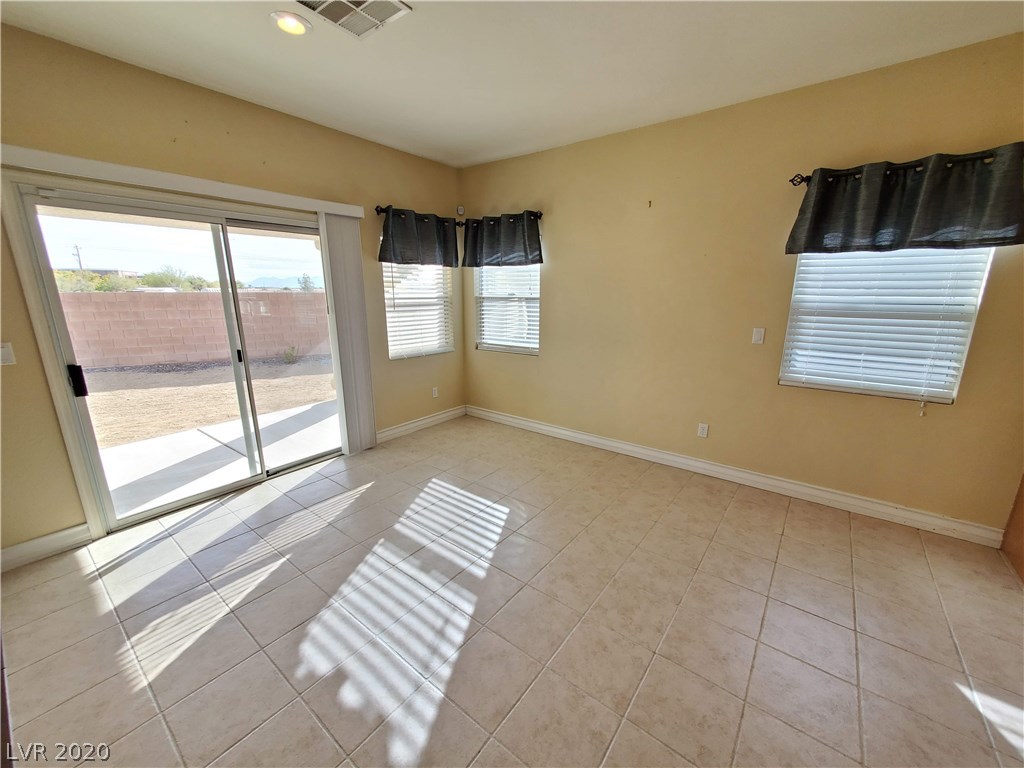 5439 Rosa Way Pahrump, NV 89061 - Photo 13 of 30 Gallery Image 13