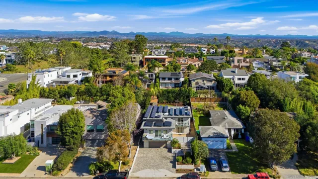 $3,195,000 | 13751 Mercado Drive, Del Mar, CA 92014