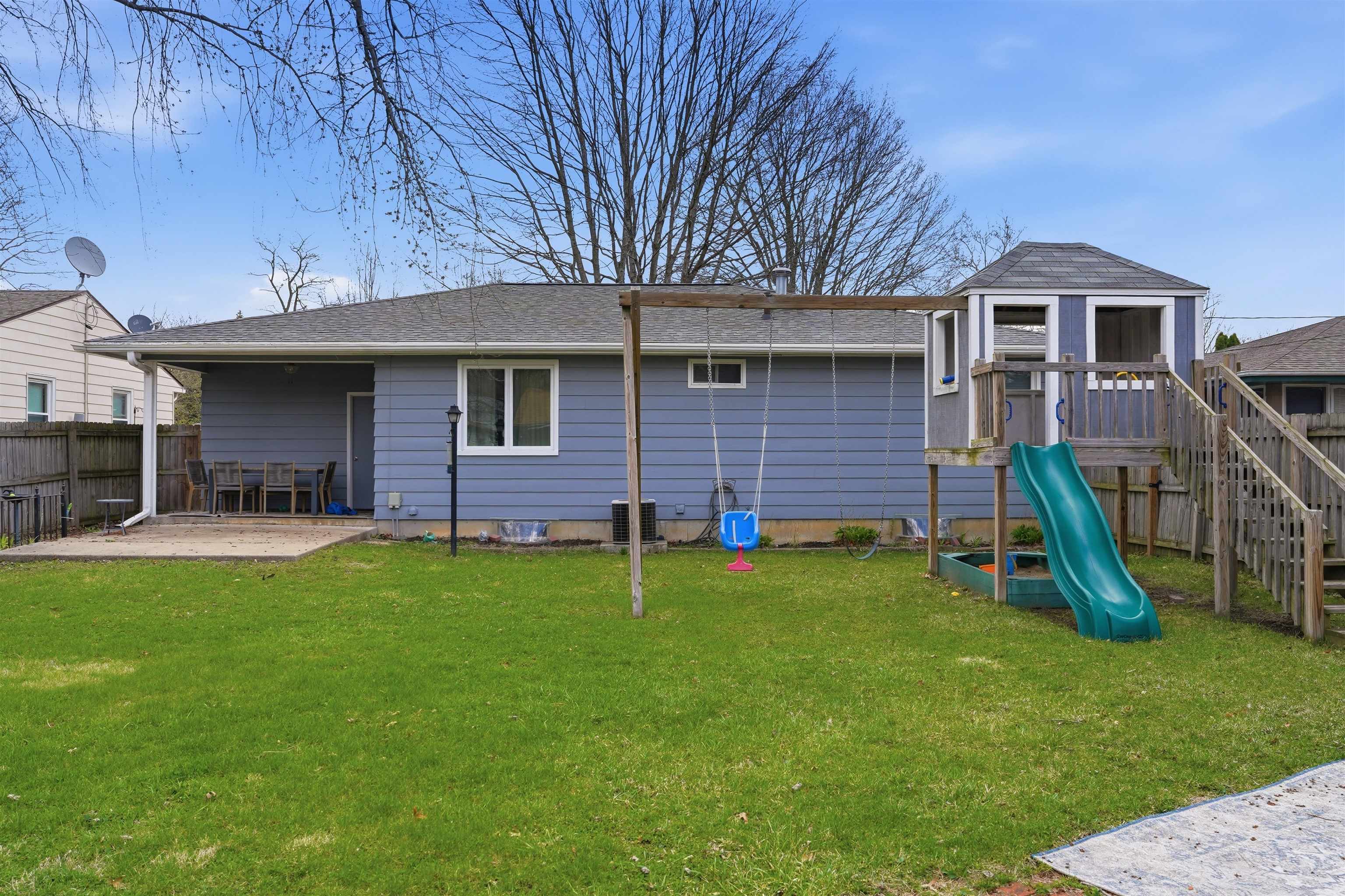 613 Garden Walk Dixon, IL 61021 - Photo 24 of 25