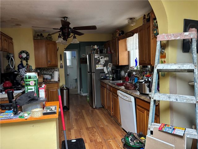 $334,500 | 73 Eton Avenue, Warwick, RI 02889