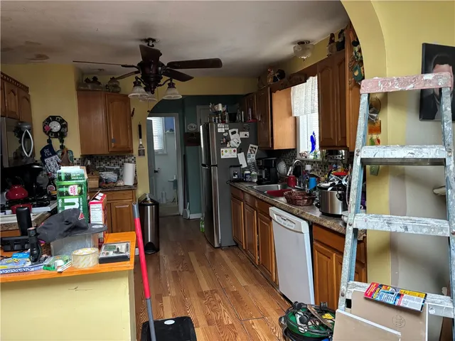 $334,500 | 73 Eton Avenue, Warwick, RI 02889