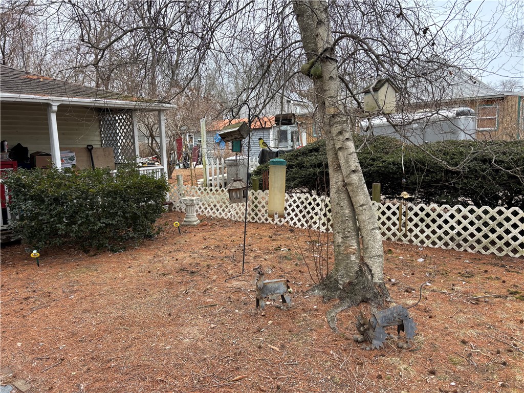 73 Eton Avenue Warwick, RI 02889 - Photo 8 of 8