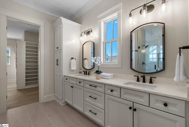 $1,397,500 | 2 Belgard Drive, Greenville, SC 29615