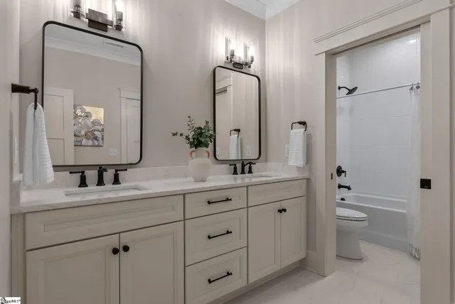 $1,397,500 | 2 Belgard Drive, Greenville, SC 29615