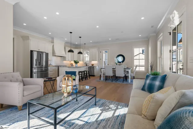 $1,397,500 | 2 Belgard Drive, Greenville, SC 29615