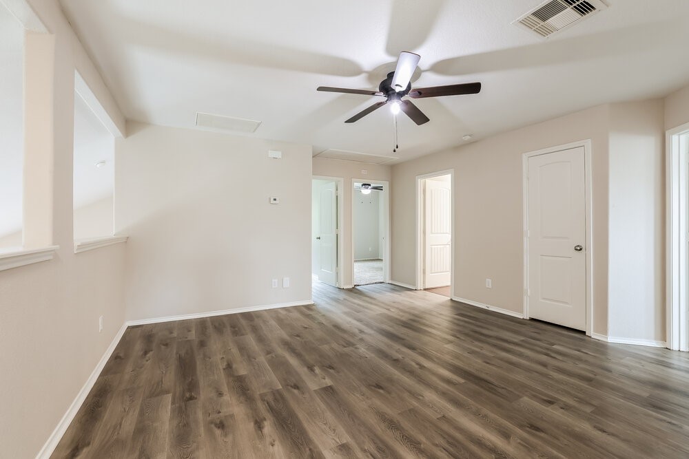 20335 Louetta Reach Drive Spring, TX 77388 - Photo 7 of 17