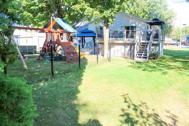 $373,900 | 303 North Summit Street, Albany, WI 53502