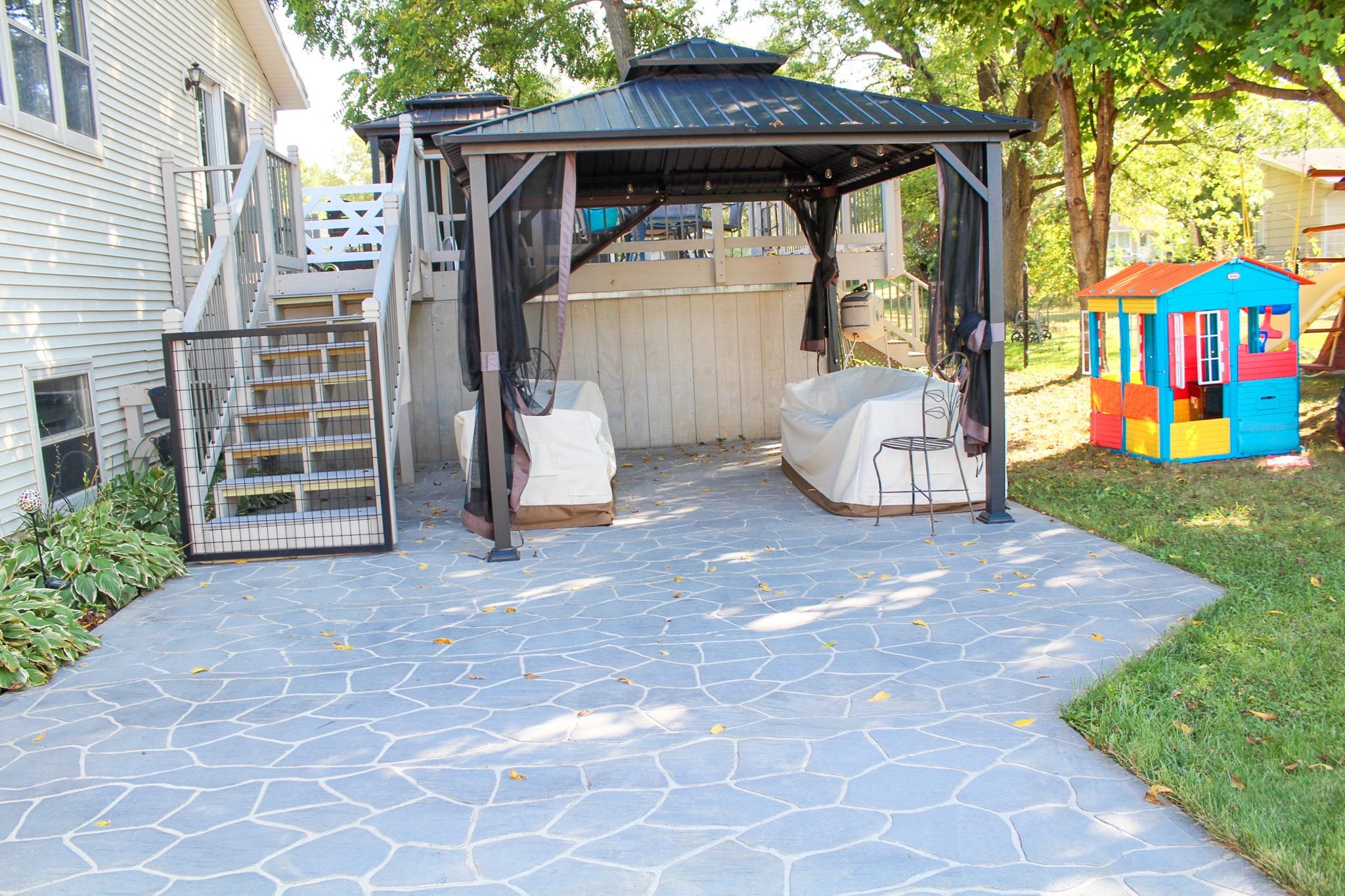 303 North Summit Street Albany, WI 53502 - Photo 8 of 35