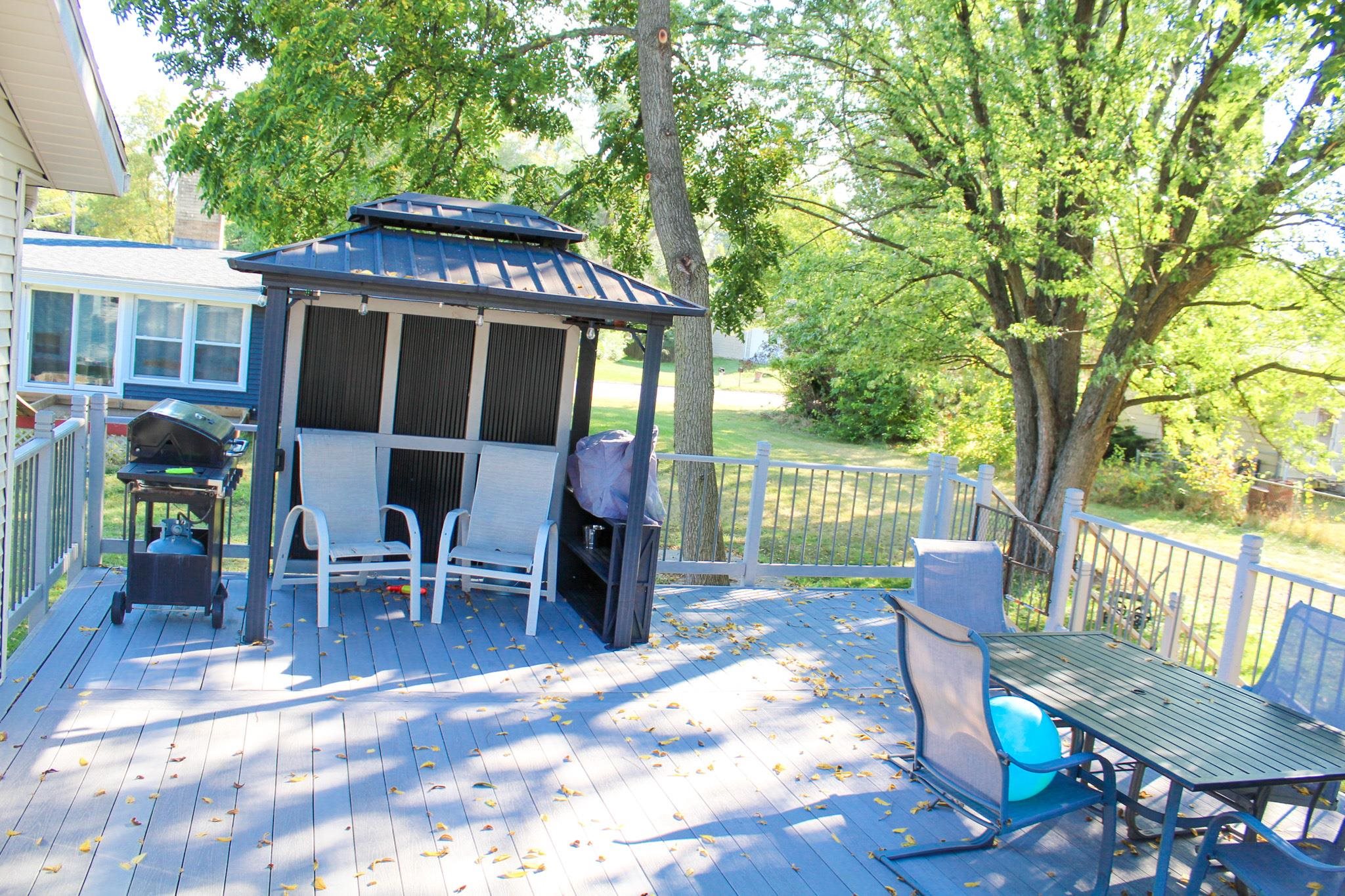 303 North Summit Street Albany, WI 53502 - Photo 9 of 35