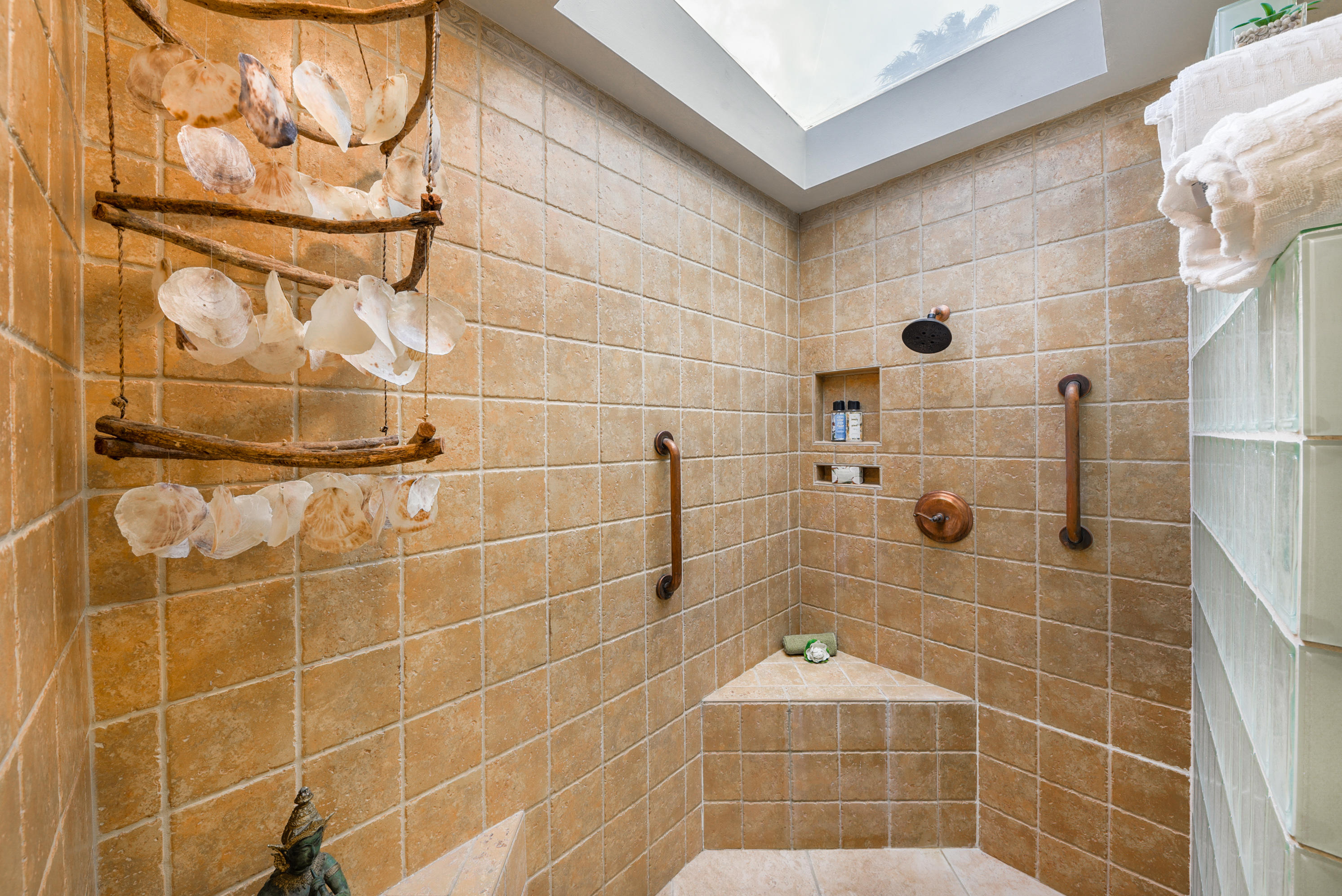 2306 Acacia Road East Palm Springs, CA 92262 - Photo 17 of 37 a bathroom with a shower