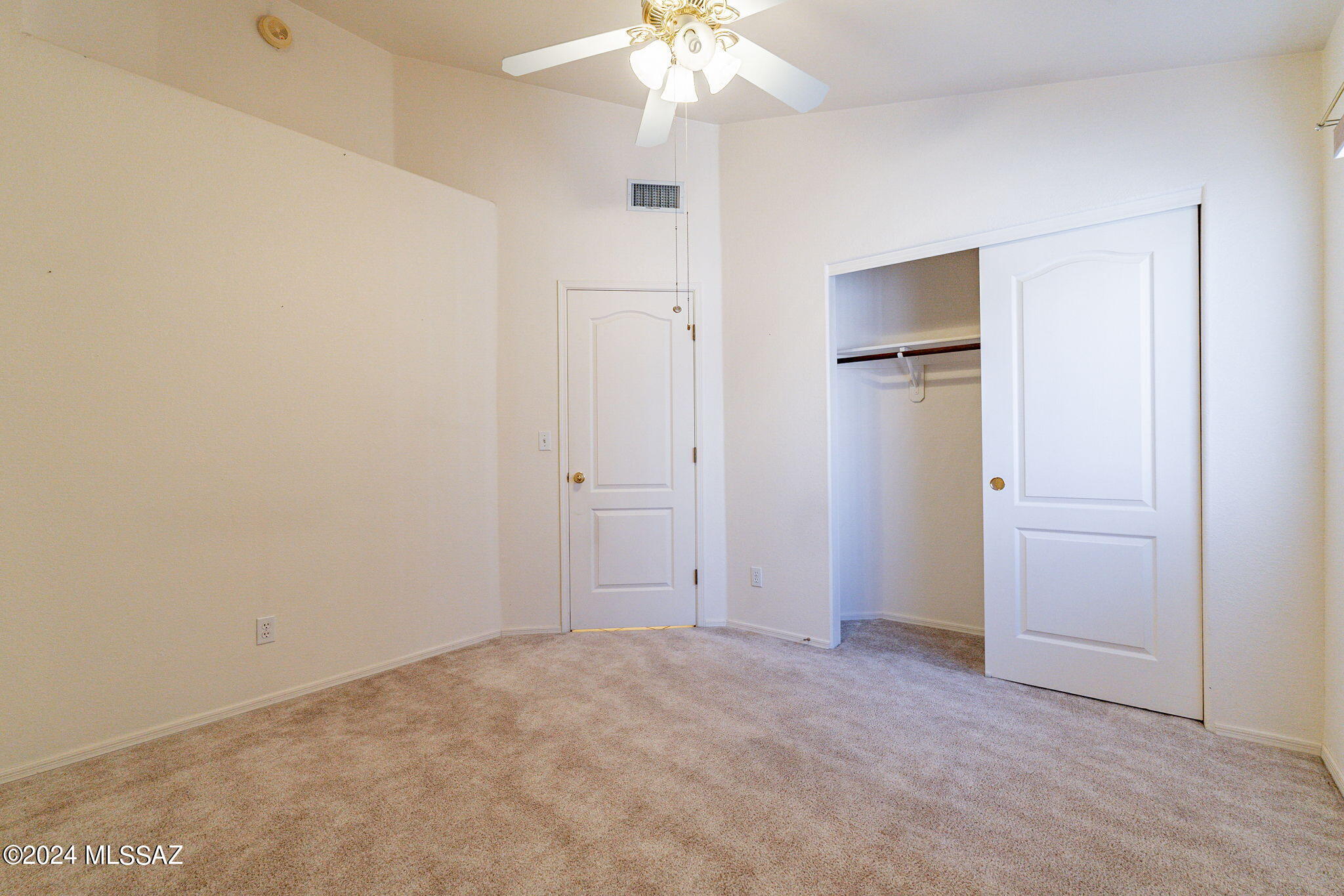 4267 West Bunk House Road Tucson, AZ 85741 - Photo 18 of 26 Gallery Image 18
