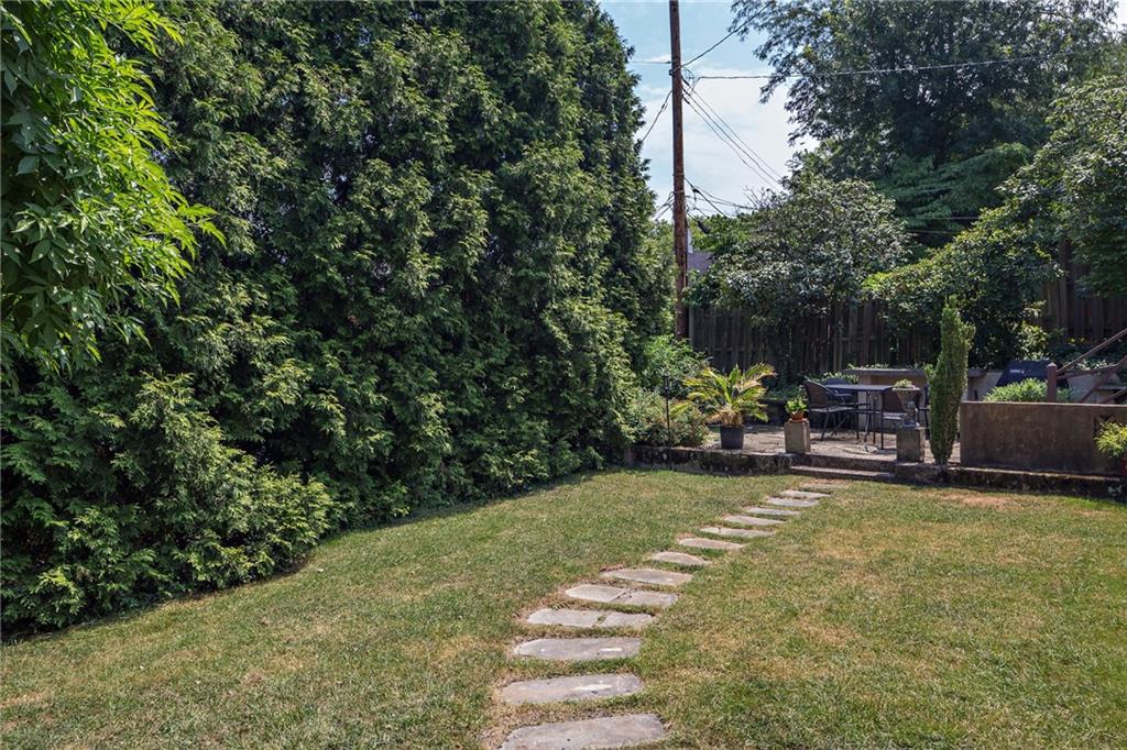 209 Gladstone Road Pittsburgh, PA 15217 - Photo 25 of 25 Gallery Image 25