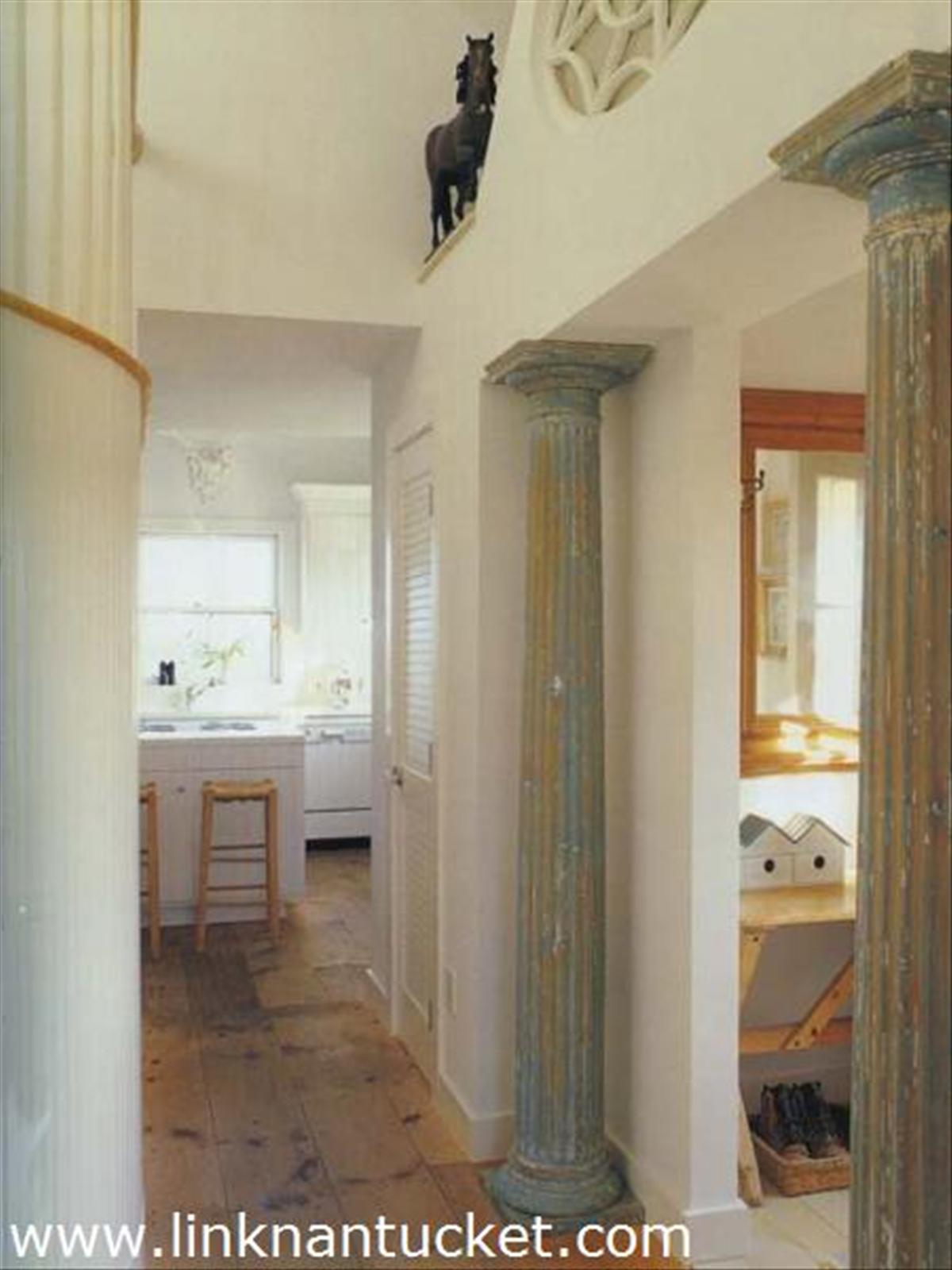 9 Washing Pond Road Nantucket, MA 02554 - Photo 3 of 9 Gallery Image 3