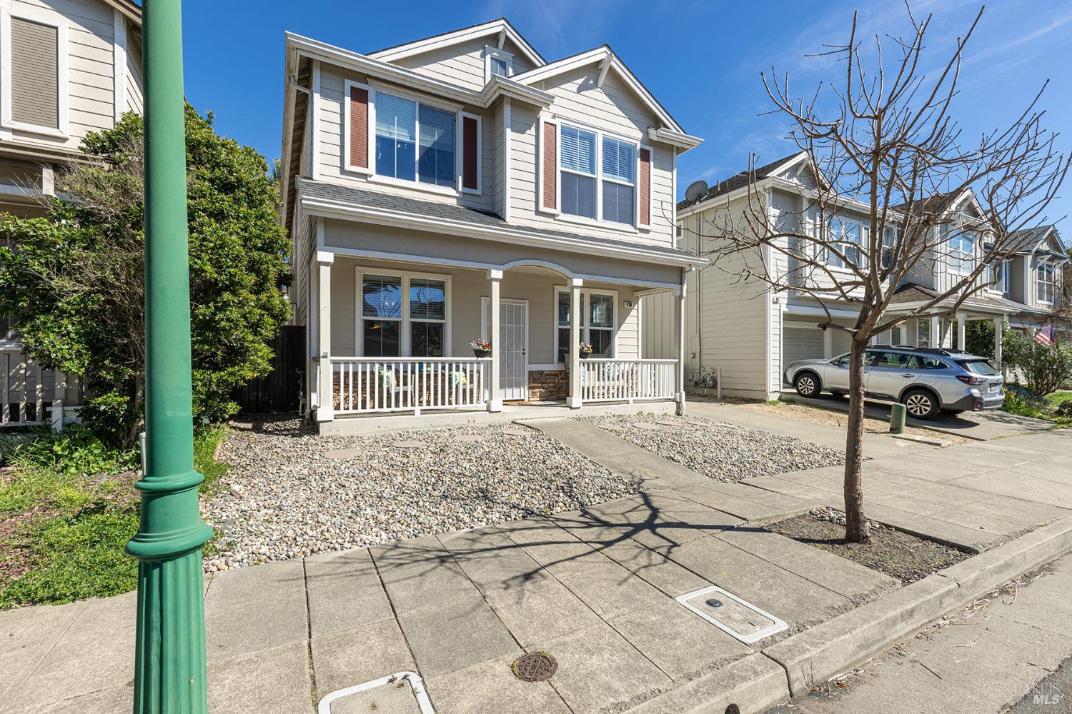 930 Langeburg Street Santa Rosa, CA 95407 - Photo 3 of 45