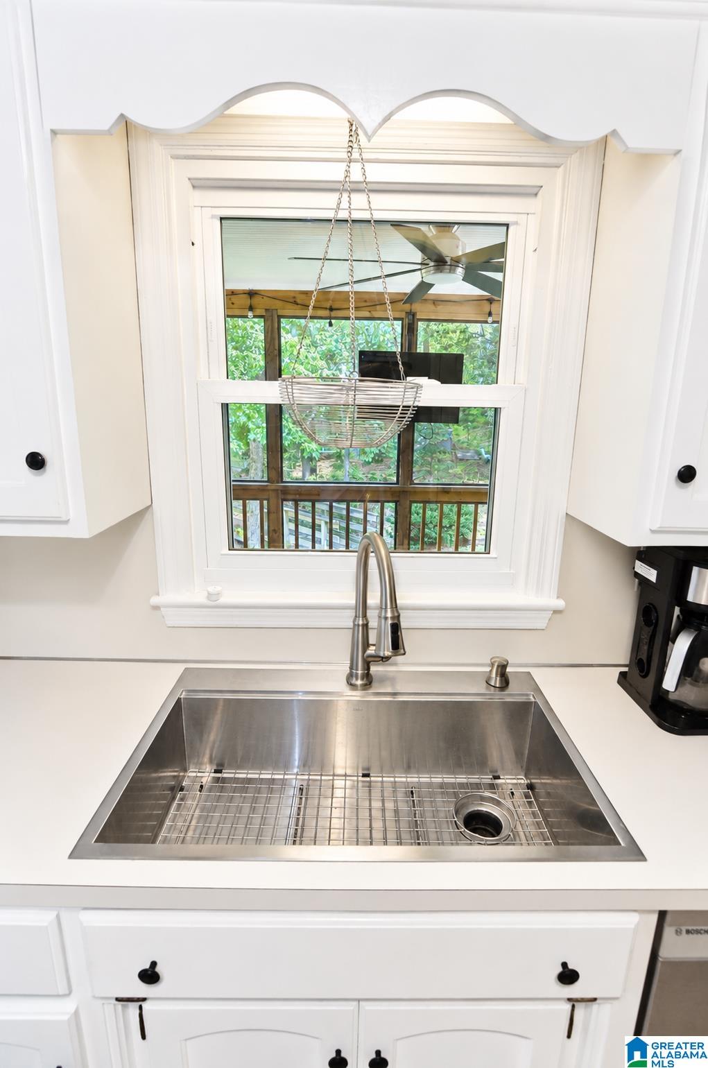 902 Falling Star Lane Alabaster, AL 35007 - Photo 16 of 45 Gallery Image 16