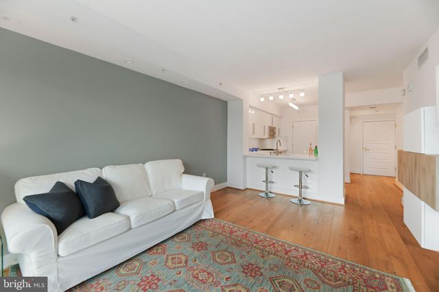 $529,000 | 631 D Street Northwest, Unit 1229, Washington, DC 20004