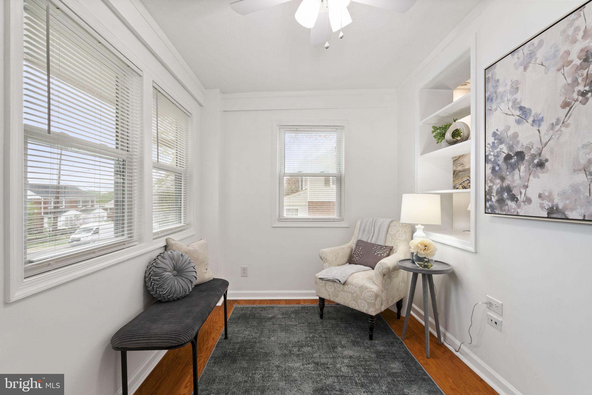 2732 Fort Drive Alexandria, VA 22303 - Photo 6 of 47 a living room with furniture and a window