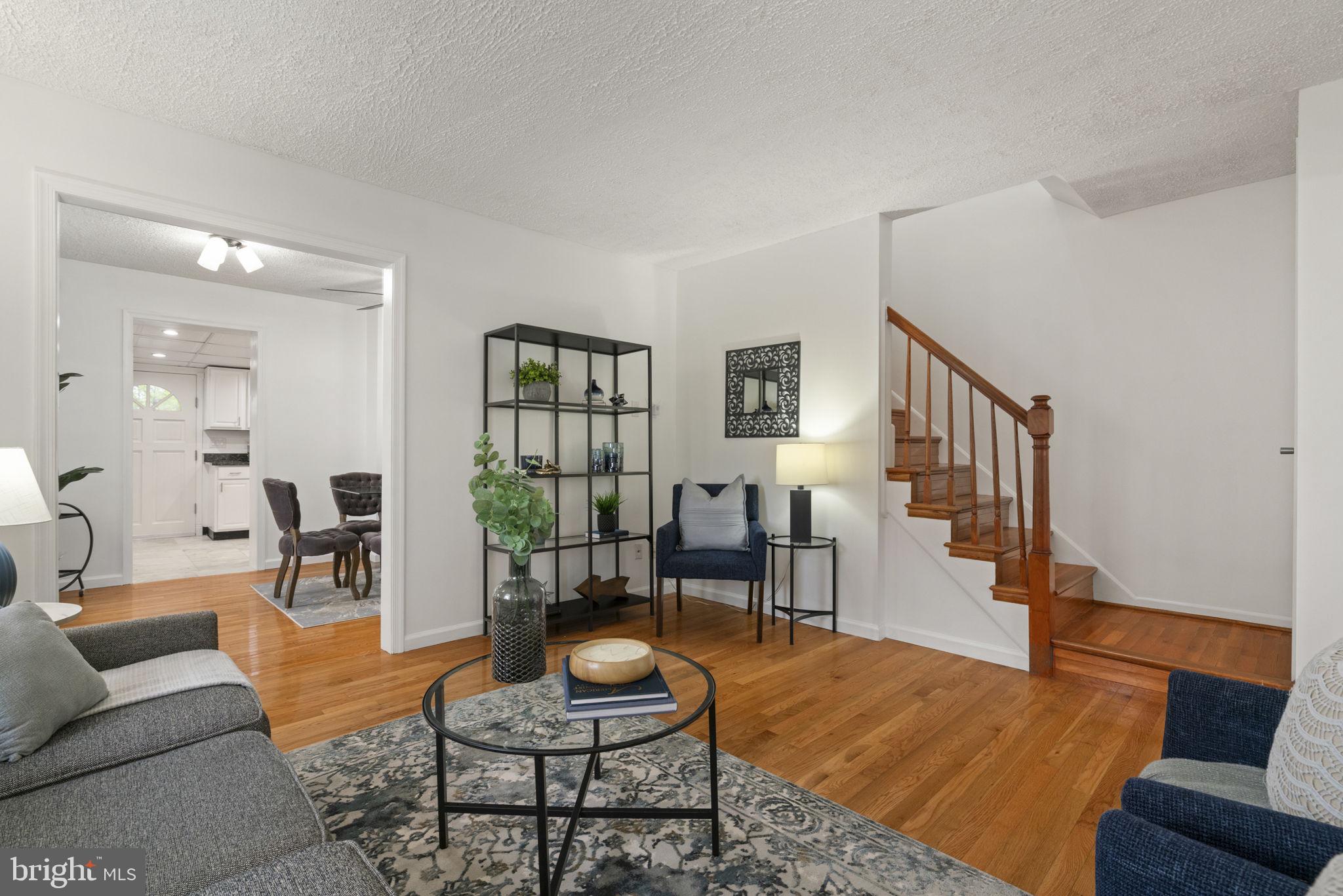 2732 Fort Drive Alexandria, VA 22303 - Photo 10 of 47 a living room with furniture and a wooden floor