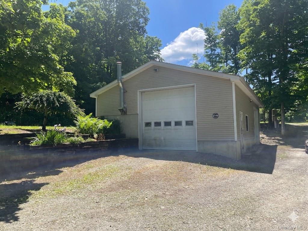 176 Downing Road Pleasant Valley, NY 12569 - Photo 3 of 30