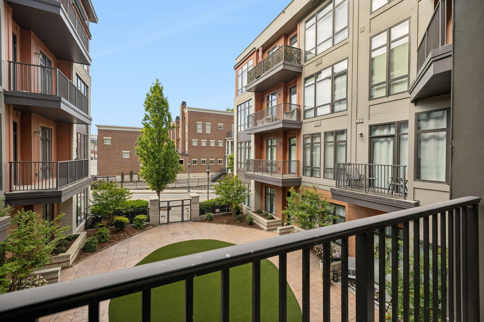 129 Walnut Street, Unit 119 Chattanooga, TN 37403 - Photo 6 of 38 IMG_4749