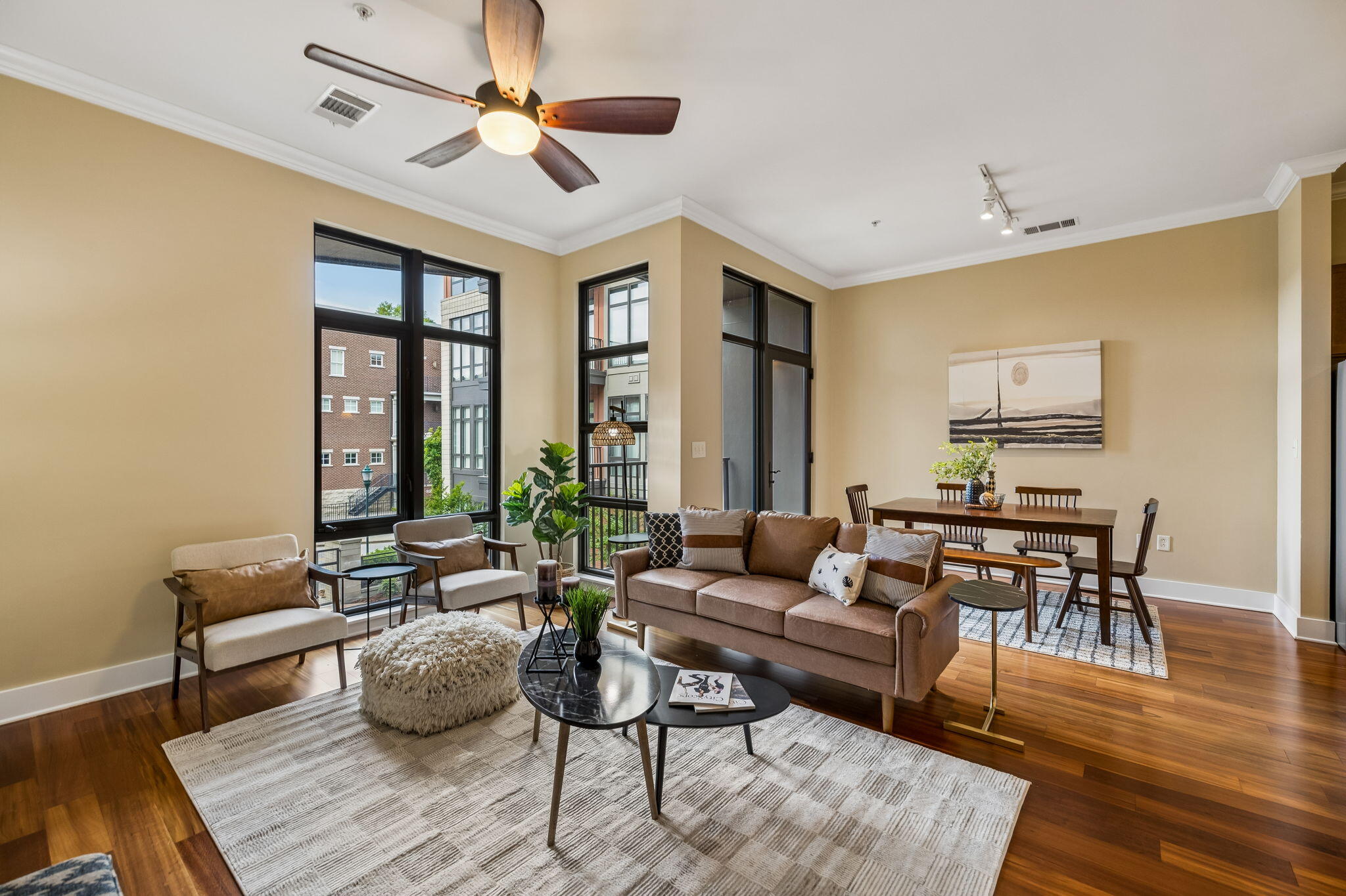 129 Walnut Street, Unit 119 Chattanooga, TN 37403 - Photo 7 of 38 IMG_4738