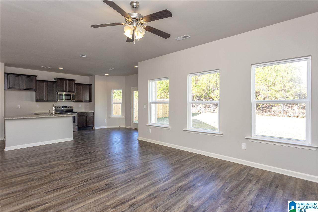 570 Briar Ridge Circle Odenville, AL 35120 - Photo 5 of 20