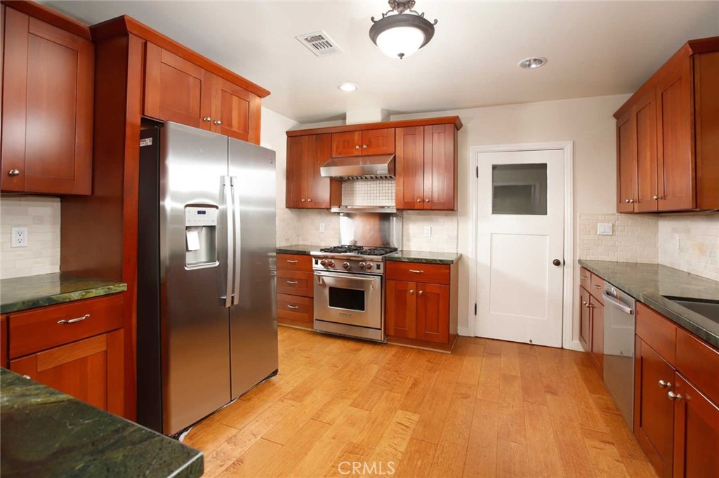 2360 Morslay Road Altadena, CA 91001 - Photo 11 of 44