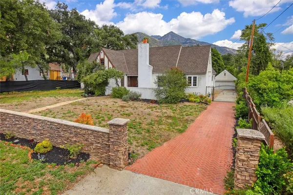 $1,600,000 | 2360 Morslay Road, Altadena, CA 91001