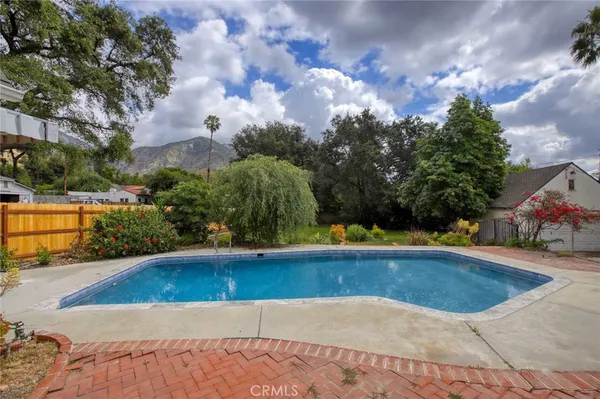 $1,600,000 | 2360 Morslay Road, Altadena, CA 91001