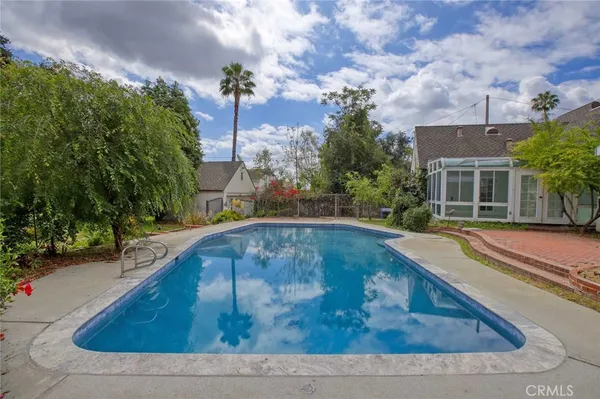 $1,600,000 | 2360 Morslay Road, Altadena, CA 91001