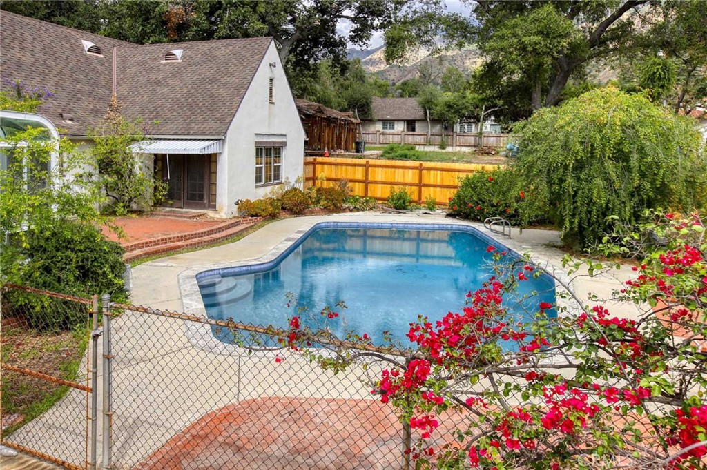 2360 Morslay Road Altadena, CA 91001 - Photo 29 of 44