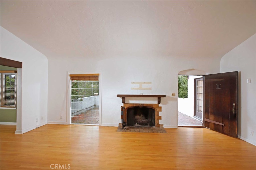 2360 Morslay Road Altadena, CA 91001 - Photo 6 of 44