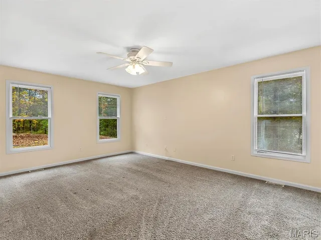 $368,400 | 9428 East Vista Drive, Hillsboro, MO 63050