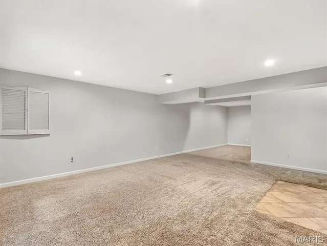 $368,400 | 9428 East Vista Drive, Hillsboro, MO 63050