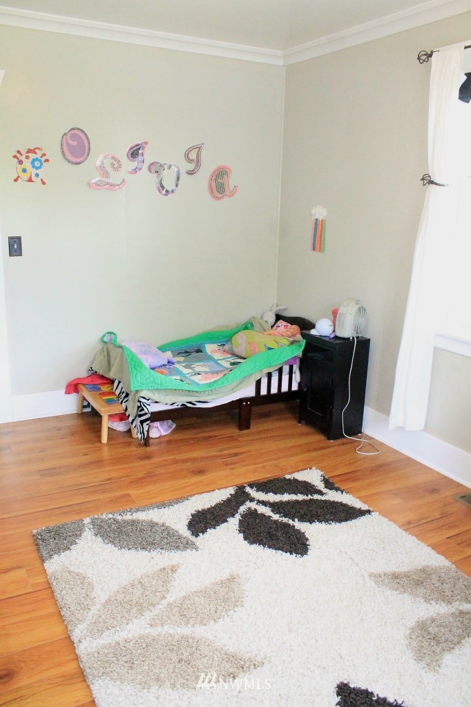 617 South 15th Street Renton, WA 98055 - Photo 14 of 23