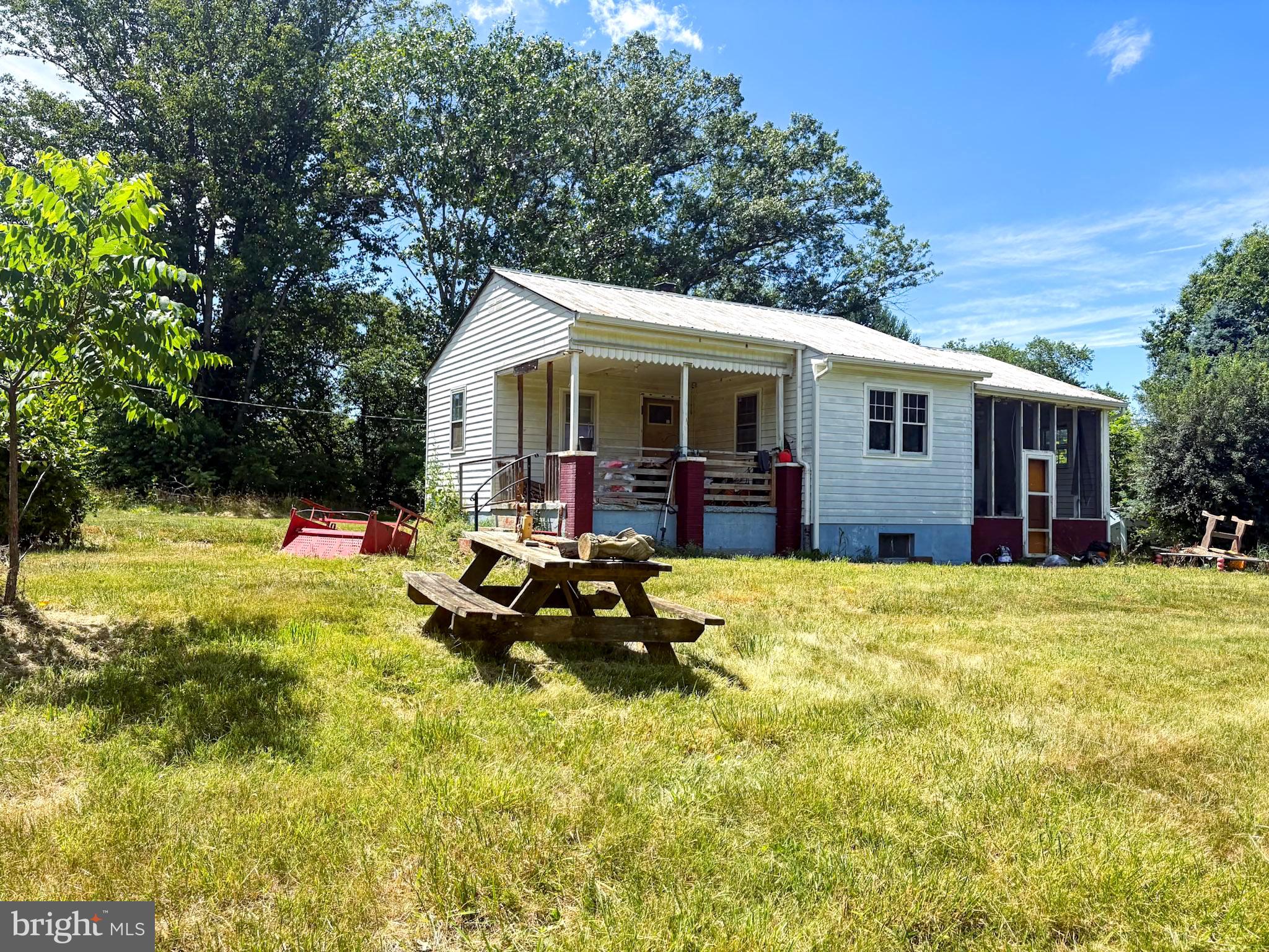 15120 Jefferies Mill Road Culpeper, VA 22701 - Photo 2 of 5 Loads of Potential