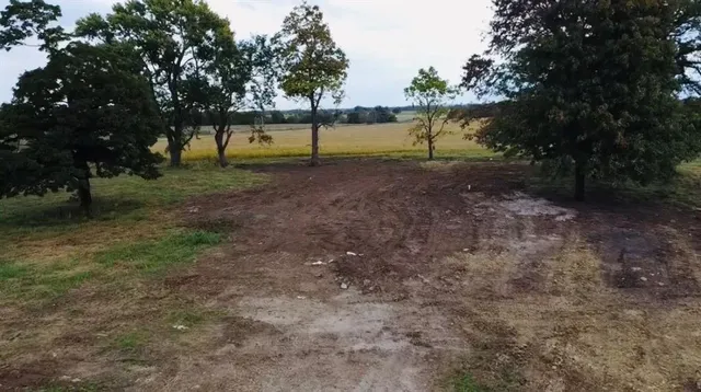 $99,000 | 18155 Highway 52, Mound City, KS 66056