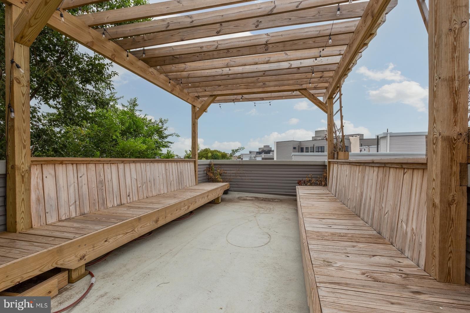 910 North 17th Street, Unit 3 Philadelphia, PA 19130 - Photo 27 of 29